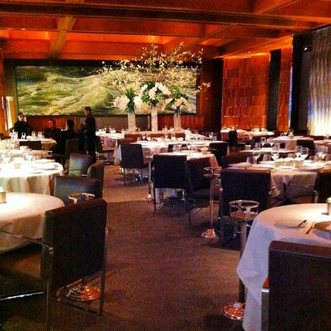 Luxury Dining: Exploring Michelin-Starred Excellence 4 Luxury Dining: Le Bernardin Restaurant – New York