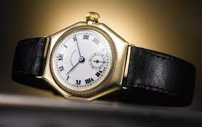 A Deep Dive into Luxury Watch Designs 3 The oyster