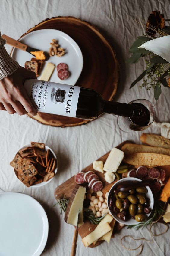 Mastering the Art of Wine Tasting: Conquer the World of Fine Wines 3 Wine with food