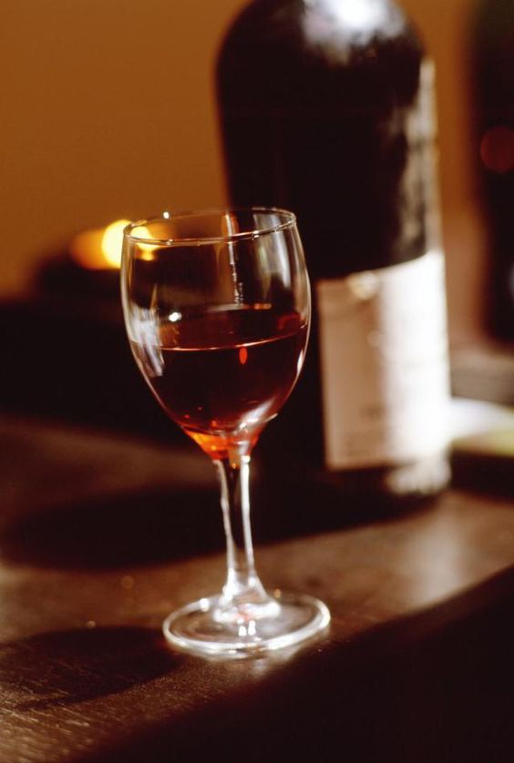 Wine and Dine: Pairing Exquisite Wines with Gourmet Cuisine 2 c27537d70691b6b6f9d992c63f183556